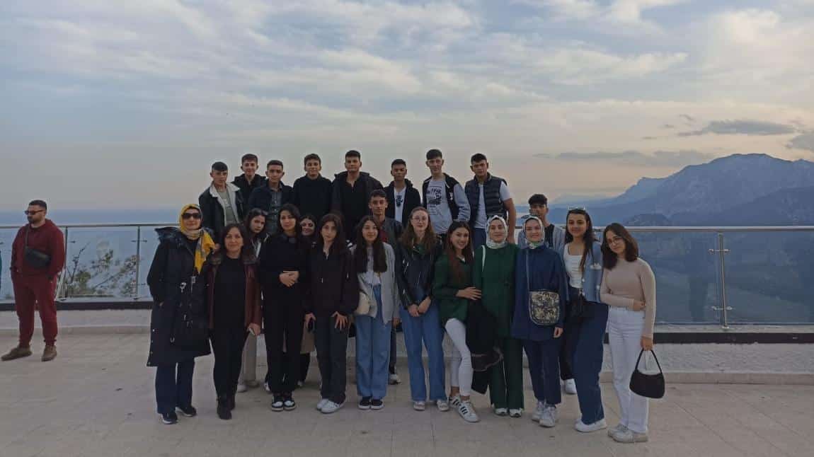 Biyomedikal Cihaz Teknolojileri Alan Öğrencileri İle Antalya Gezisi